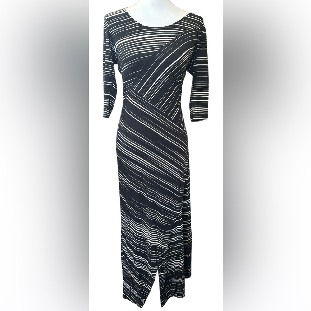 Peruvian Connection Black striped long dress jersey 3/4 Sleeve stretch